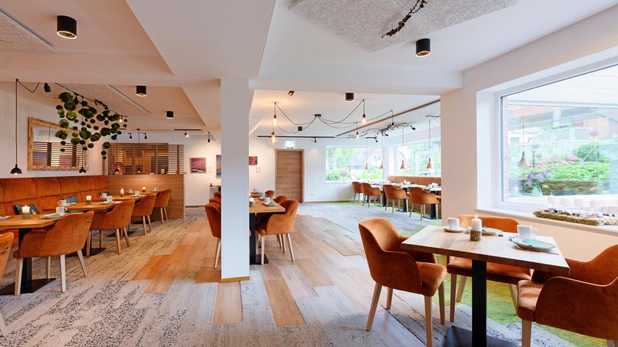 Hotel Schluister Park Carolinensiel Bagian luar foto