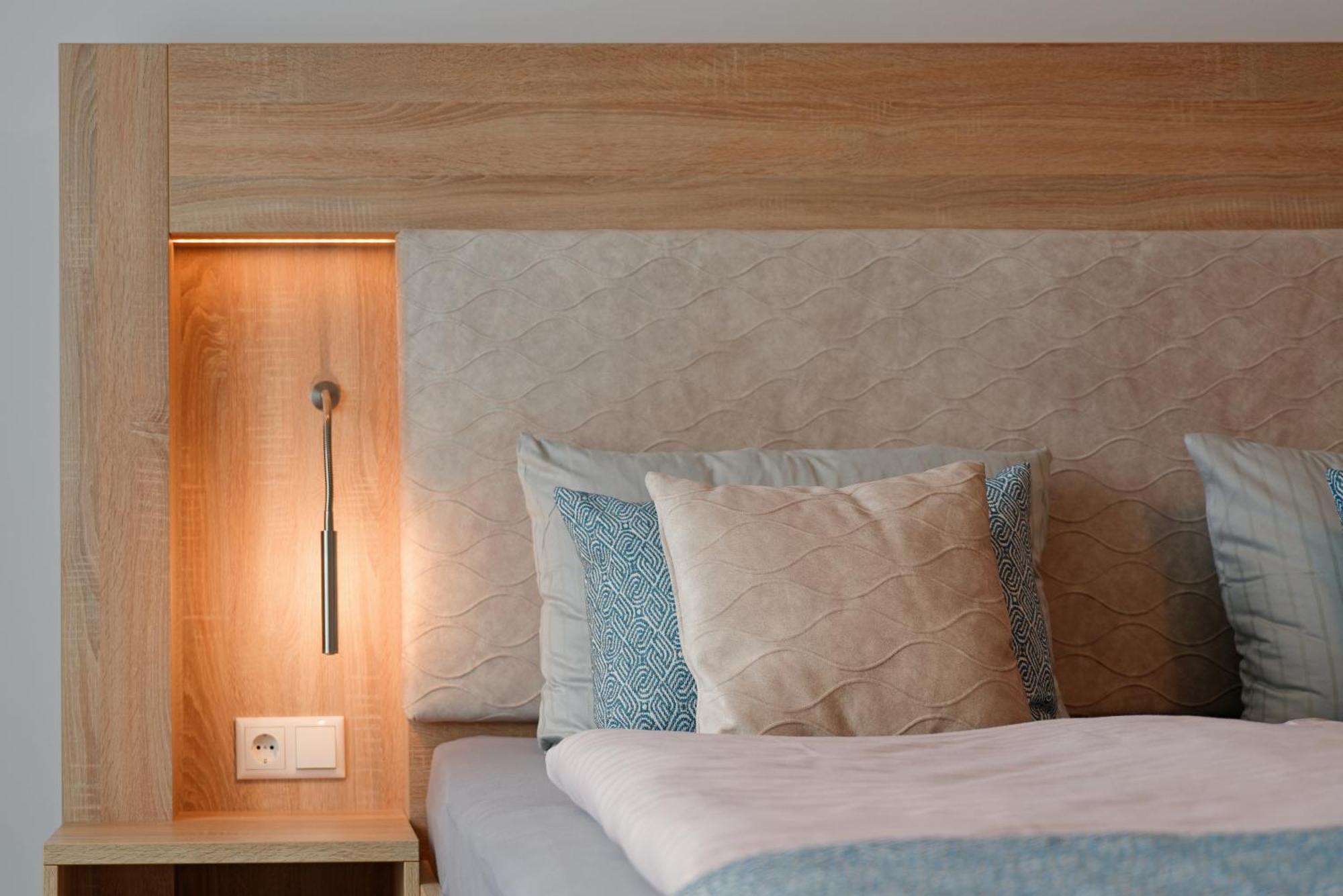 Hotel Schluister Park Carolinensiel Bagian luar foto
