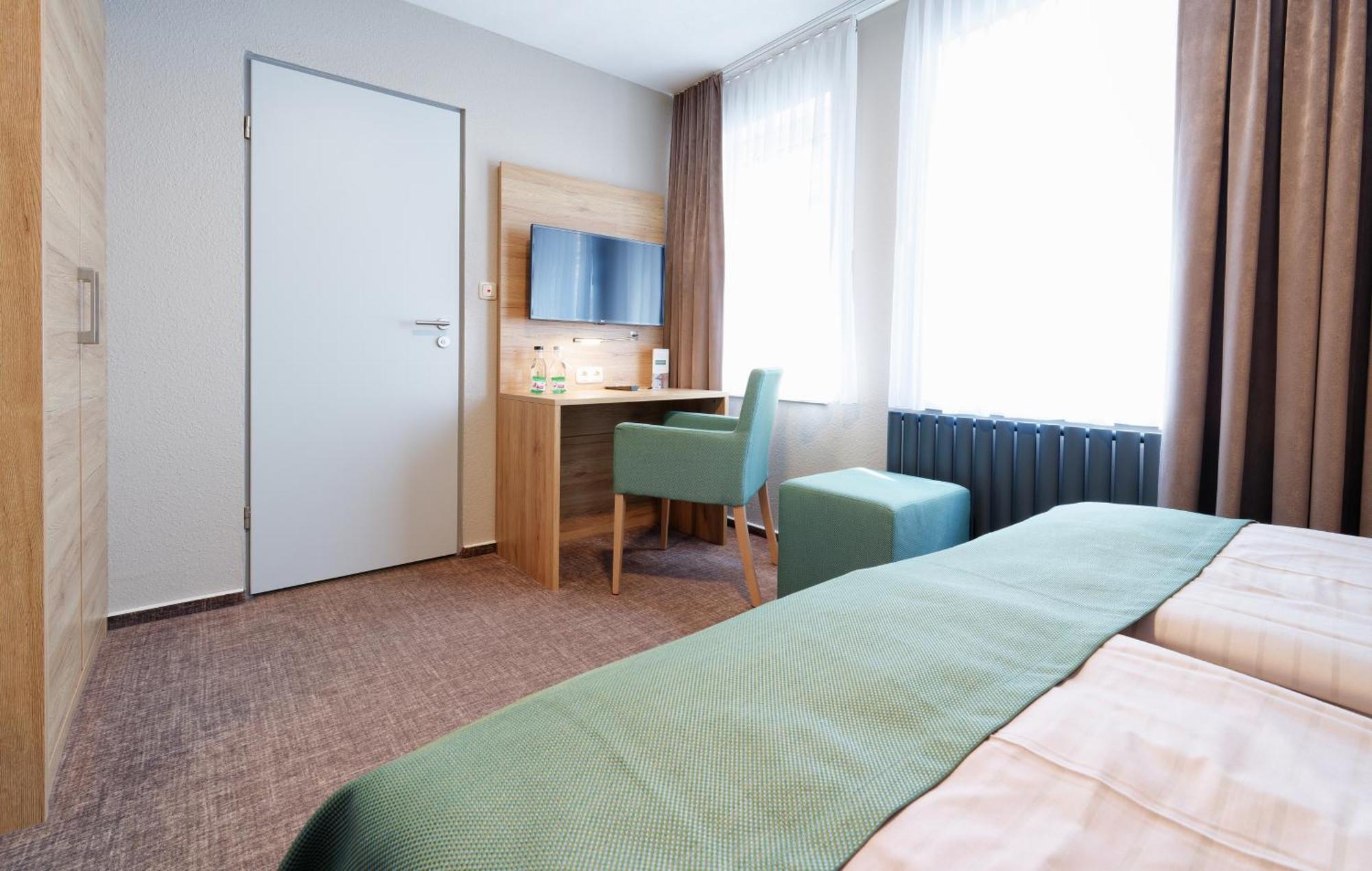 Hotel Schluister Park Carolinensiel Bagian luar foto